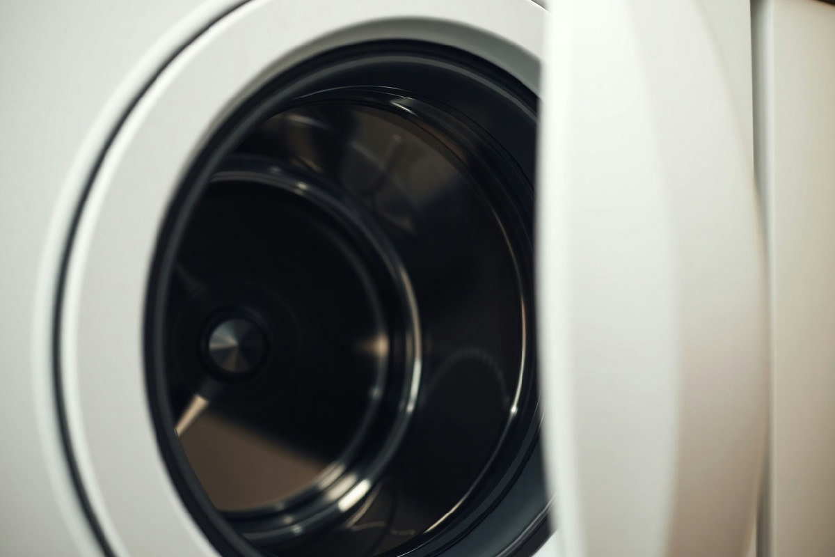 Se la tua lavatrice fa questo rumore strano, è ora di chiamare il tecnico: ecco perché non puoi aspettare